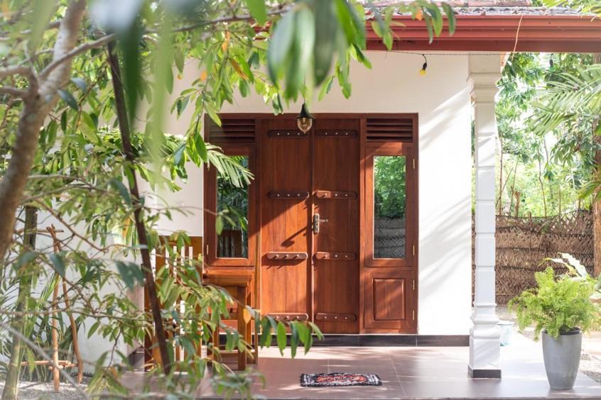 Hotel Aurora Midigama Ahangama Exterior foto